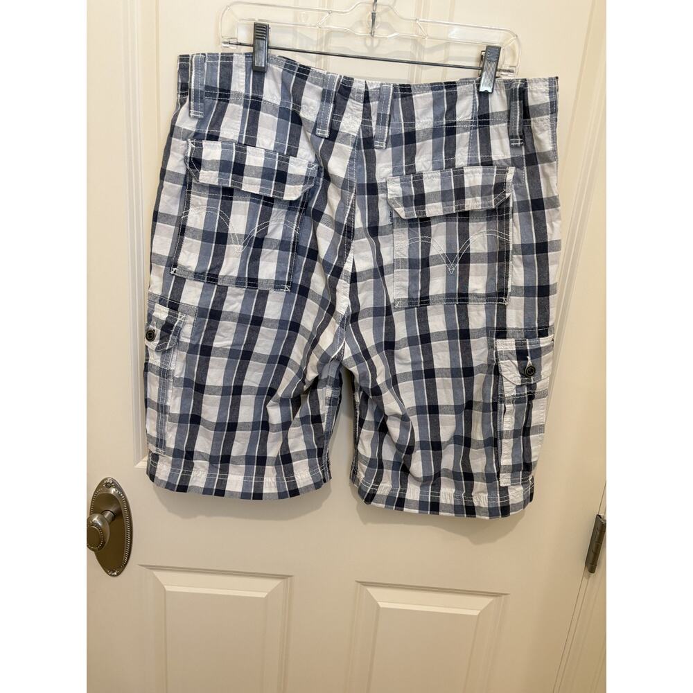 Levi's White Tab Plaid Blue Cotton Cargo Shorts Mens Shirt Size 36 - Picture 5 of 6